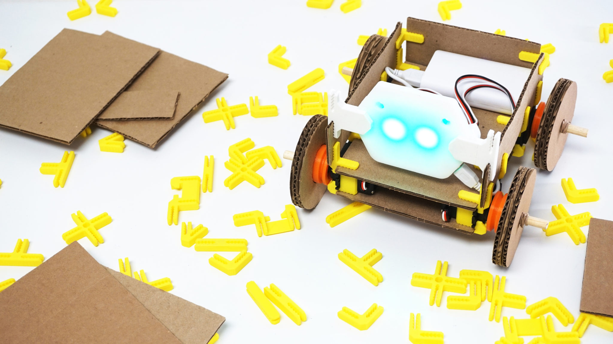 Robots-Blog | Cardbots – Cardboard robotics for future makers | News ...