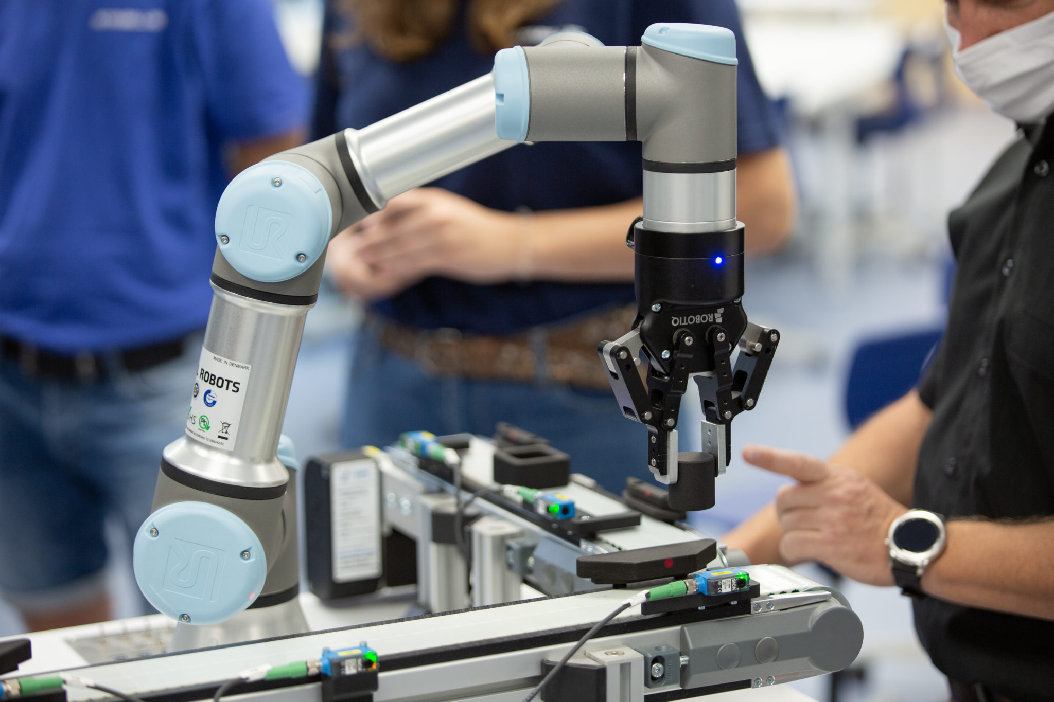 Robots-Blog | Cobot-Pioneer enables modern educational didactics | News ...